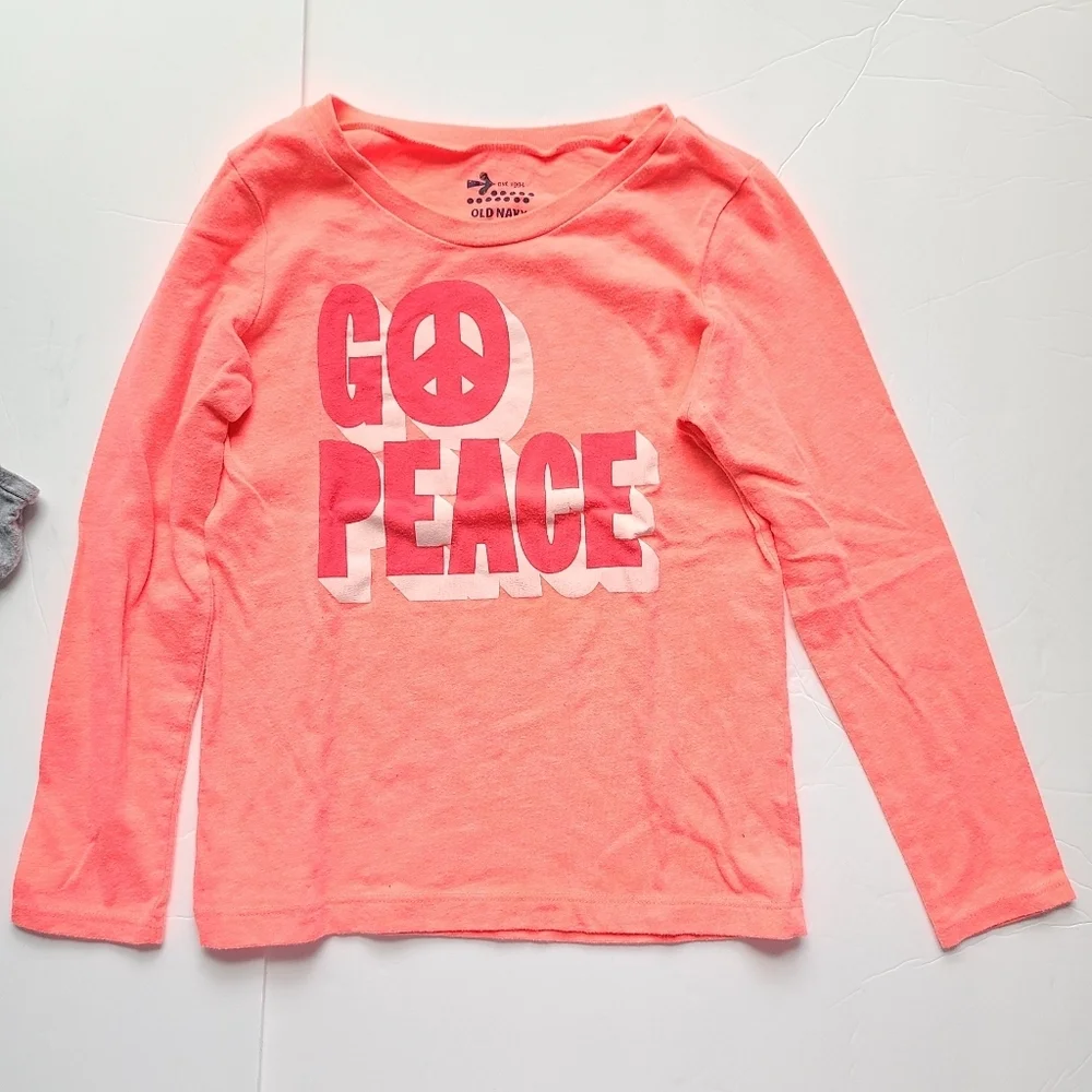 8 X OLD NAVY 7 tops and 1 dress